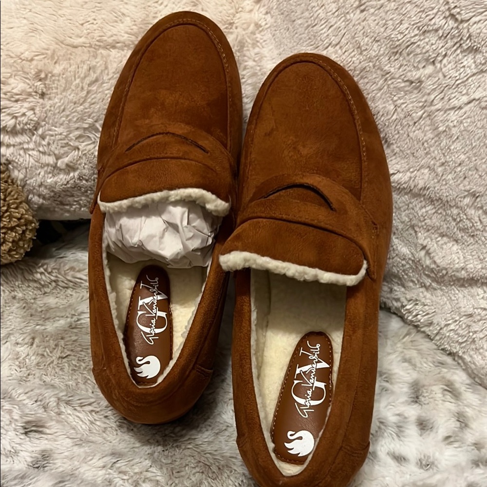 Tan Loafers with White Lining